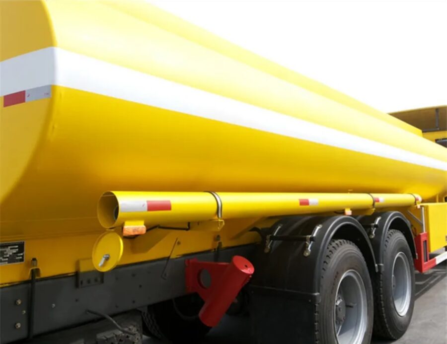 HOWO 18000 Liters Mobile Fuel Truck (4)