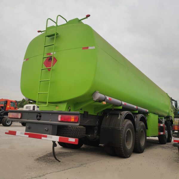 HOWO 20 CBM Fuel Tank Truck (5)