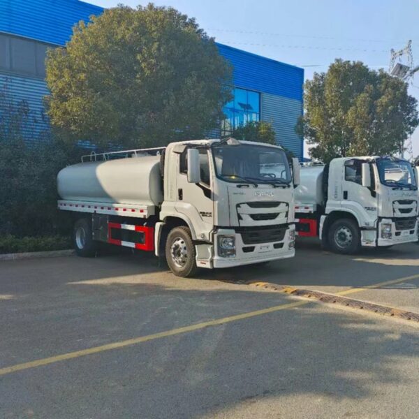 ISUZU 13 CBM Milk Tank Truck (3)