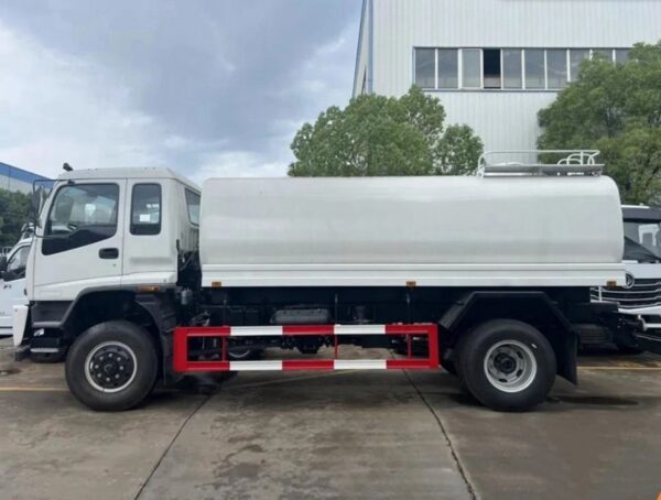 ISUZU 15 CBM Milk Tank Truck (4)