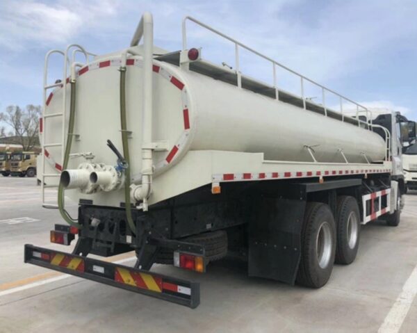 ISUZU 20000 Liters Water Tank Truck (5)