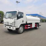 ISUZU 8000 Liters Milk Tank Truck