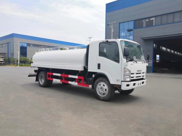 ISUZU 8000 Liters Milk Tank Truck (2)