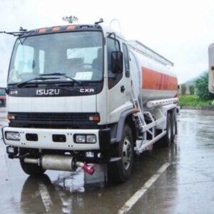 ISUZU CXR Crude Oil Tank Truck (2)