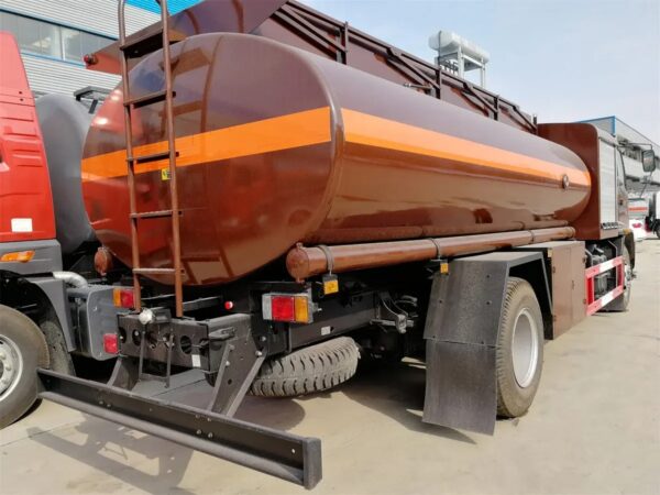 ISUZU FTR 20000 Liters Fuel Tank Truck (3)