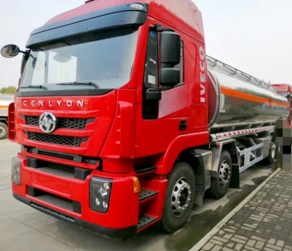 IVECO 32000 Liters Fuel Tanker Truck