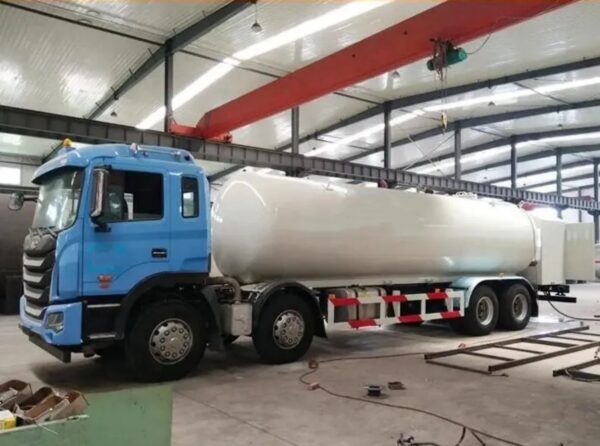 JAC 35 CBM Propane Gas Tanker Truck (2)