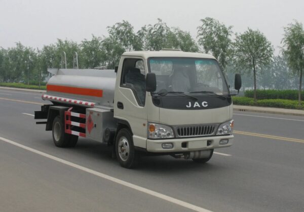 JAC 5CBM Fuel Delivery Truck (3)