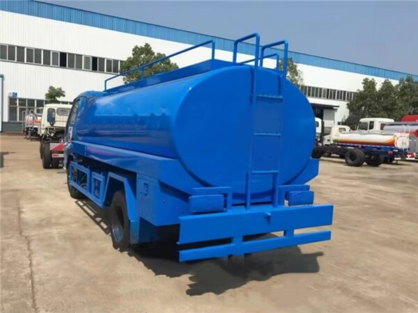 Milk Tank Truck (5)