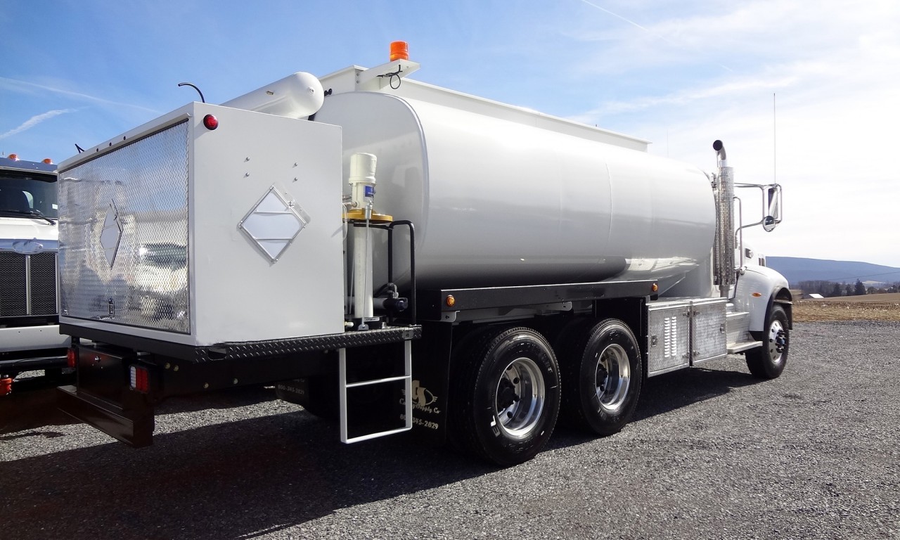 Oil Tank Truck (12)