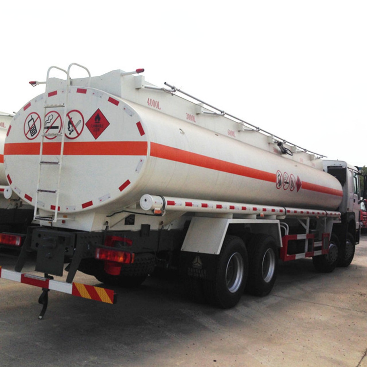 Oil Tank Truck (4)