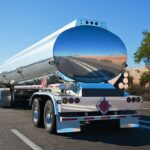 Oil tank truck (2)