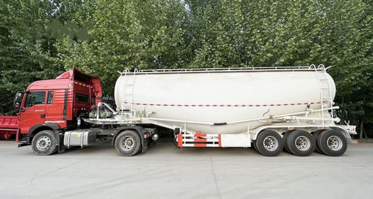 Pneumatic Tank Truck (8)