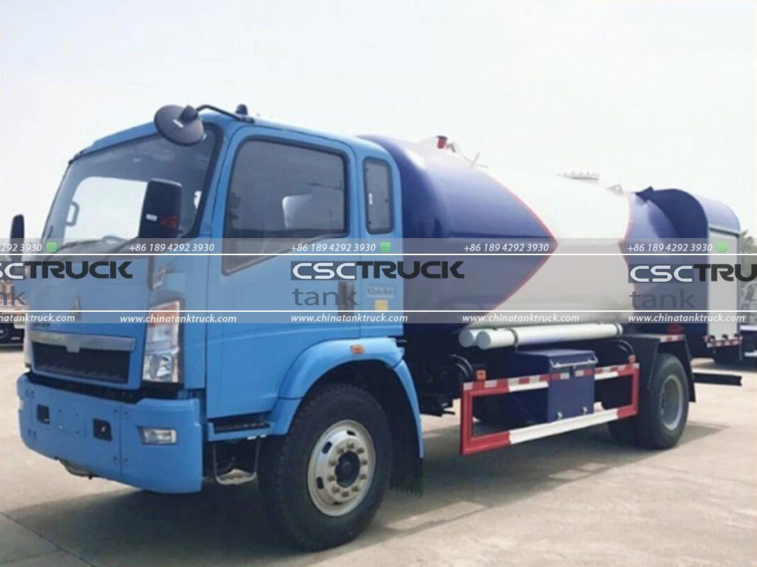 Propane Tank Truck (2)