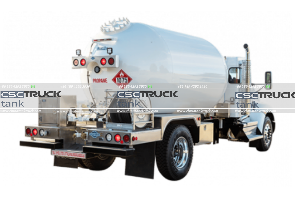 Propane tank truck