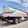 SHACMAN X3000 32000 Liters Fuel Tank Lorry (4)