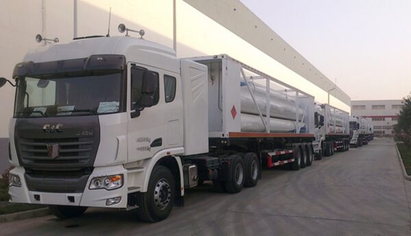 26 CBM CNG Tube Trailer Truck (2)