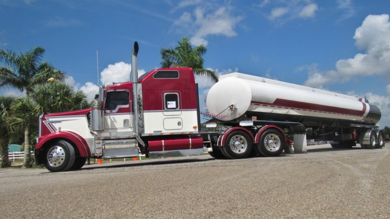 gas tank truck (9)