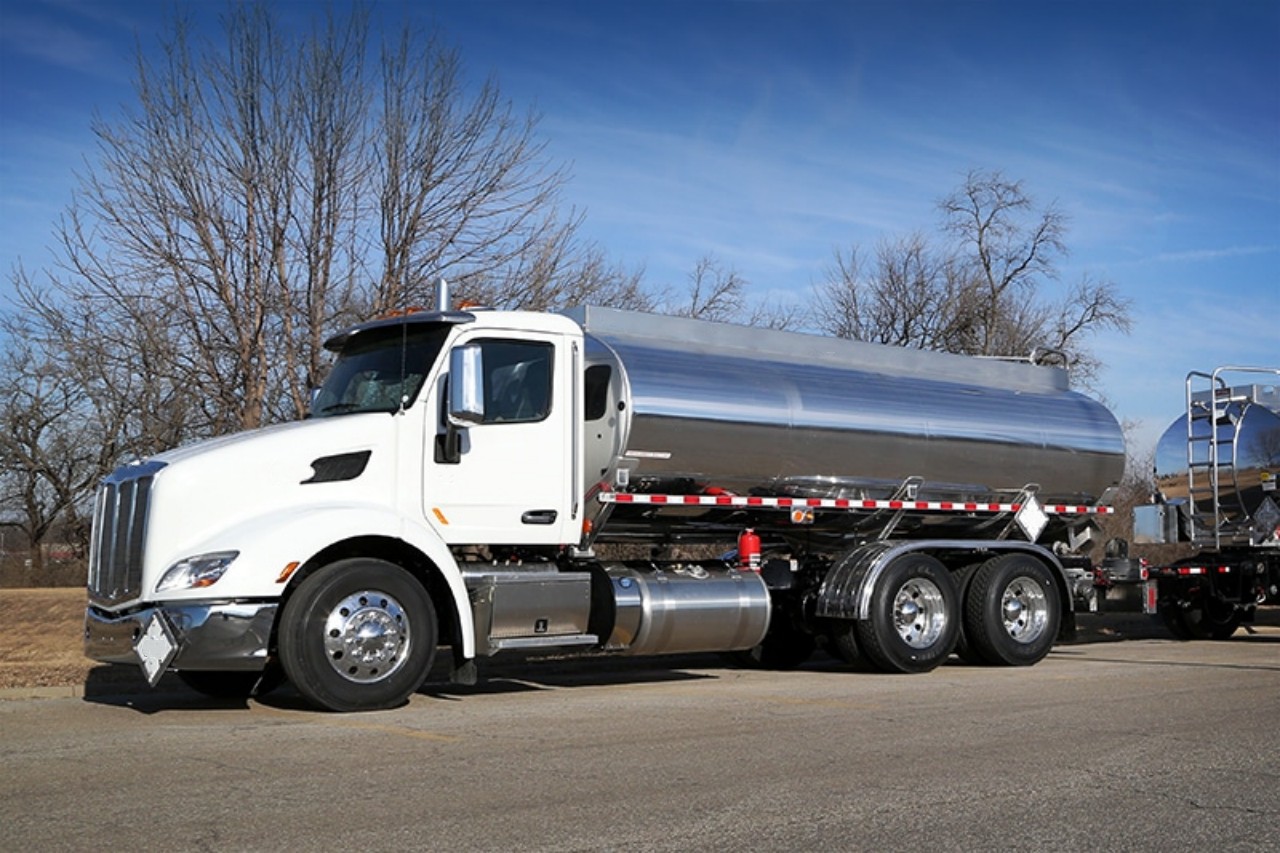 tank truck (2)